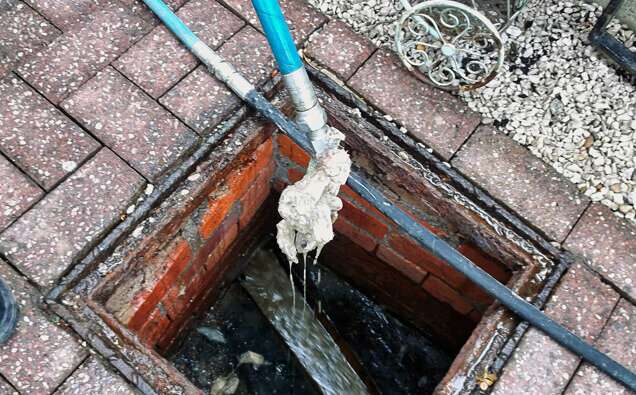 https://blockeddrainshamiltonhill.com.au/uploads/2025/07/blocked-drains-598620.jpg