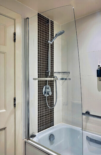 https://blockeddrainshamiltonhill.com.au/uploads/2025/07/blocked-shower-drains-69601.jpg